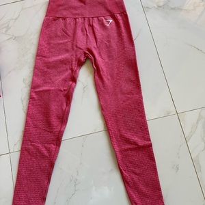 Gym, shark leggings, size small